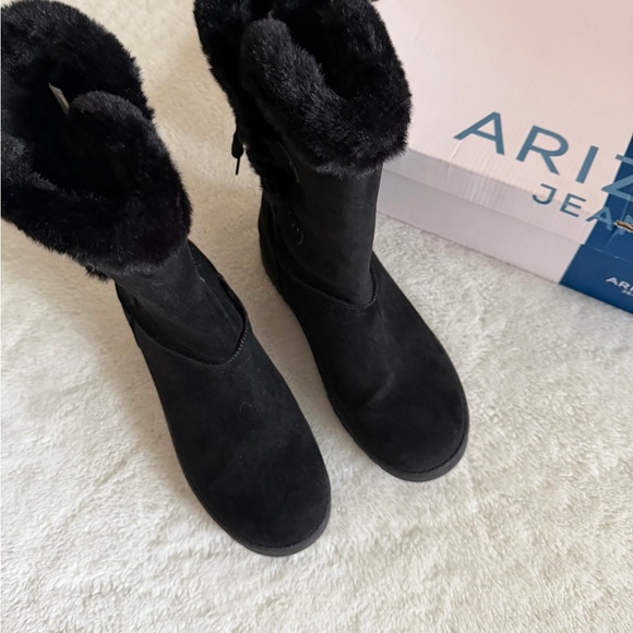 Arizona Jean Company Women's Black Winter Boots - Picture 3 of 4